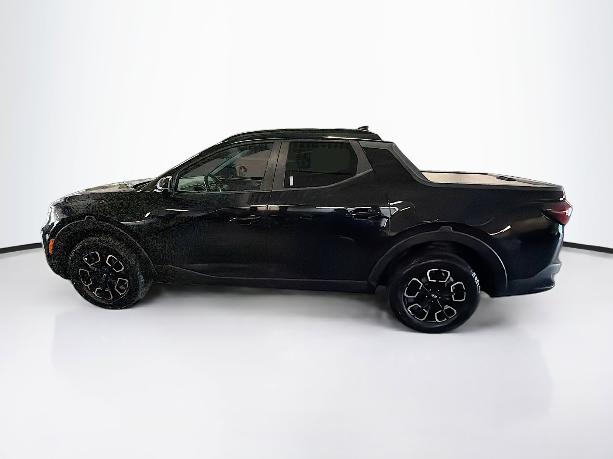 Used 2023 Hyundai Santa Cruz SEL Premium w/ Cargo Package AWD/4WD image 4