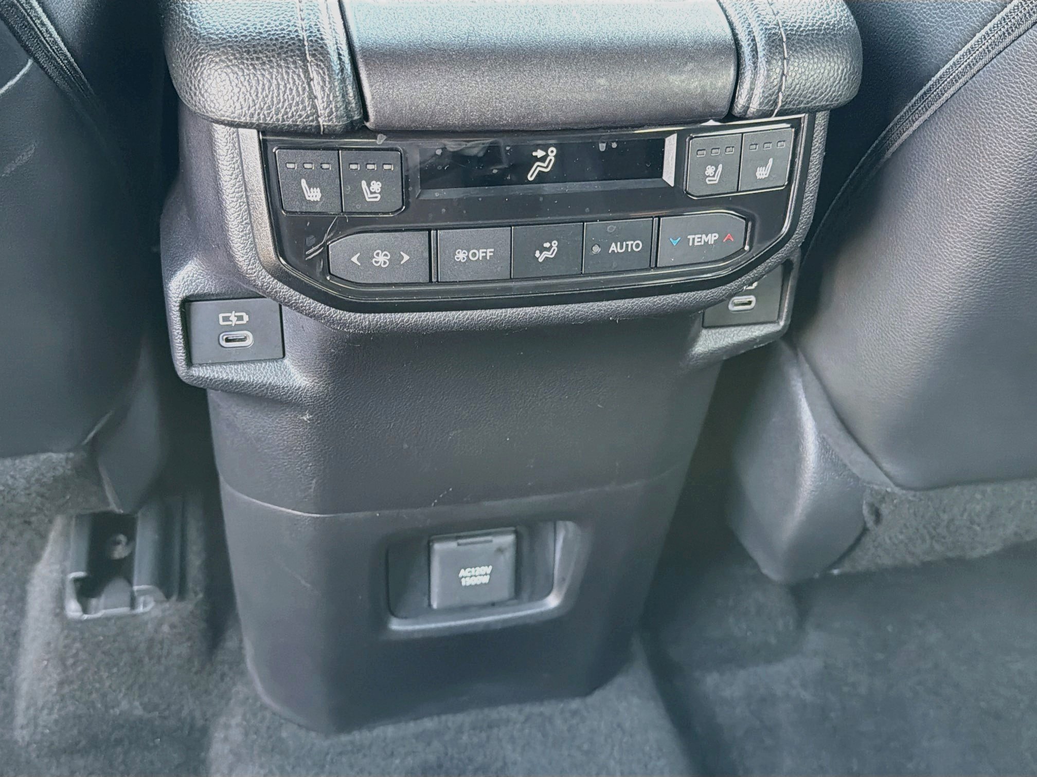Used 2024 Toyota Grand Highlander AWD Hybrid image 20
