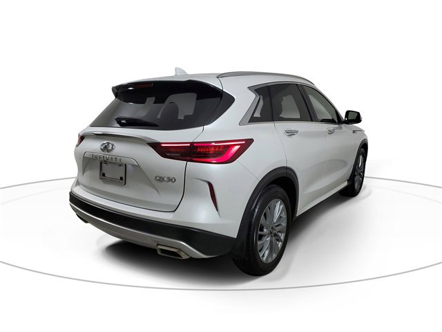 Certified 2024 INFINITI QX50 Luxe image 4