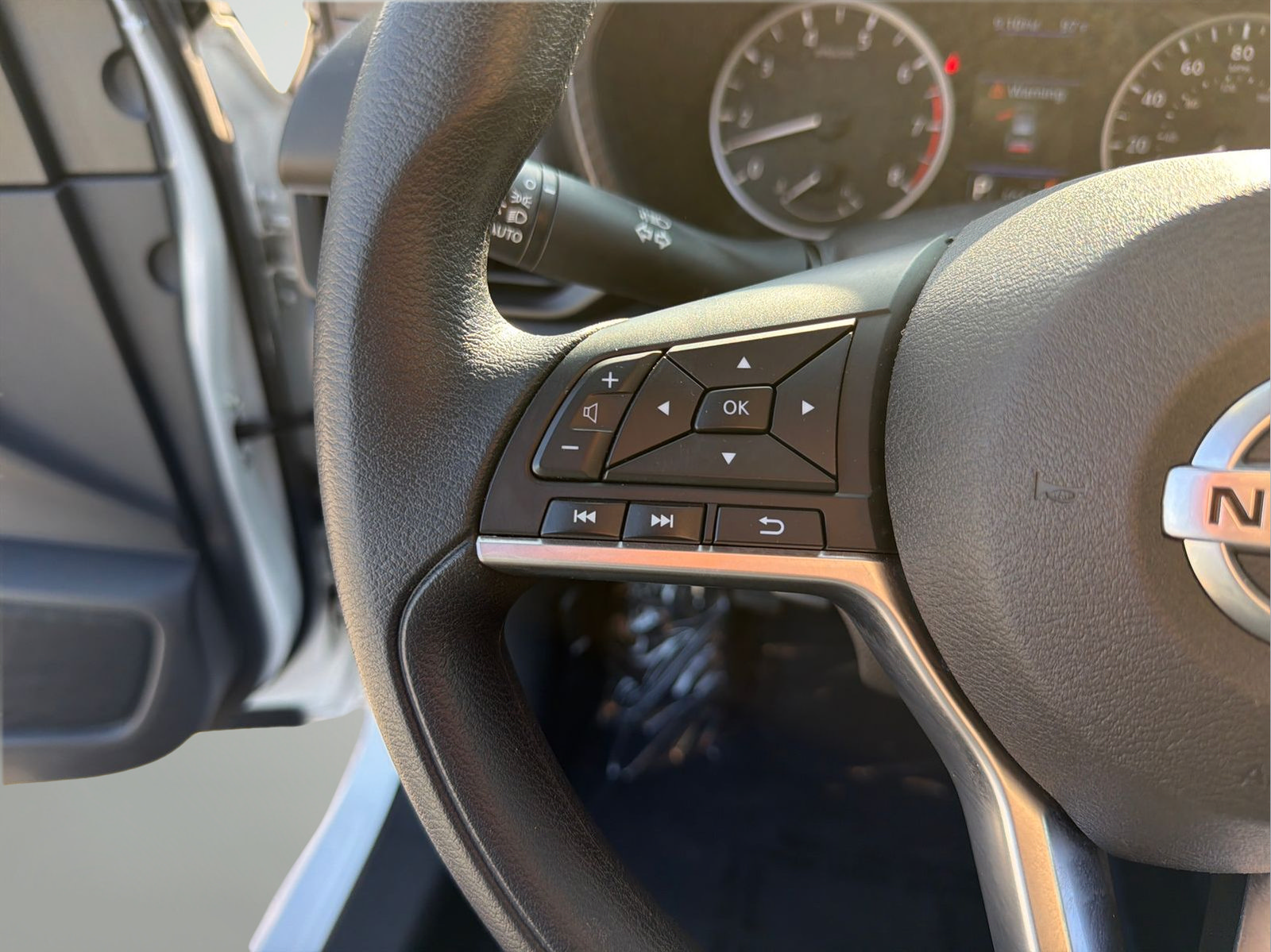 Certified 2023 Nissan Sentra S FWD image 13