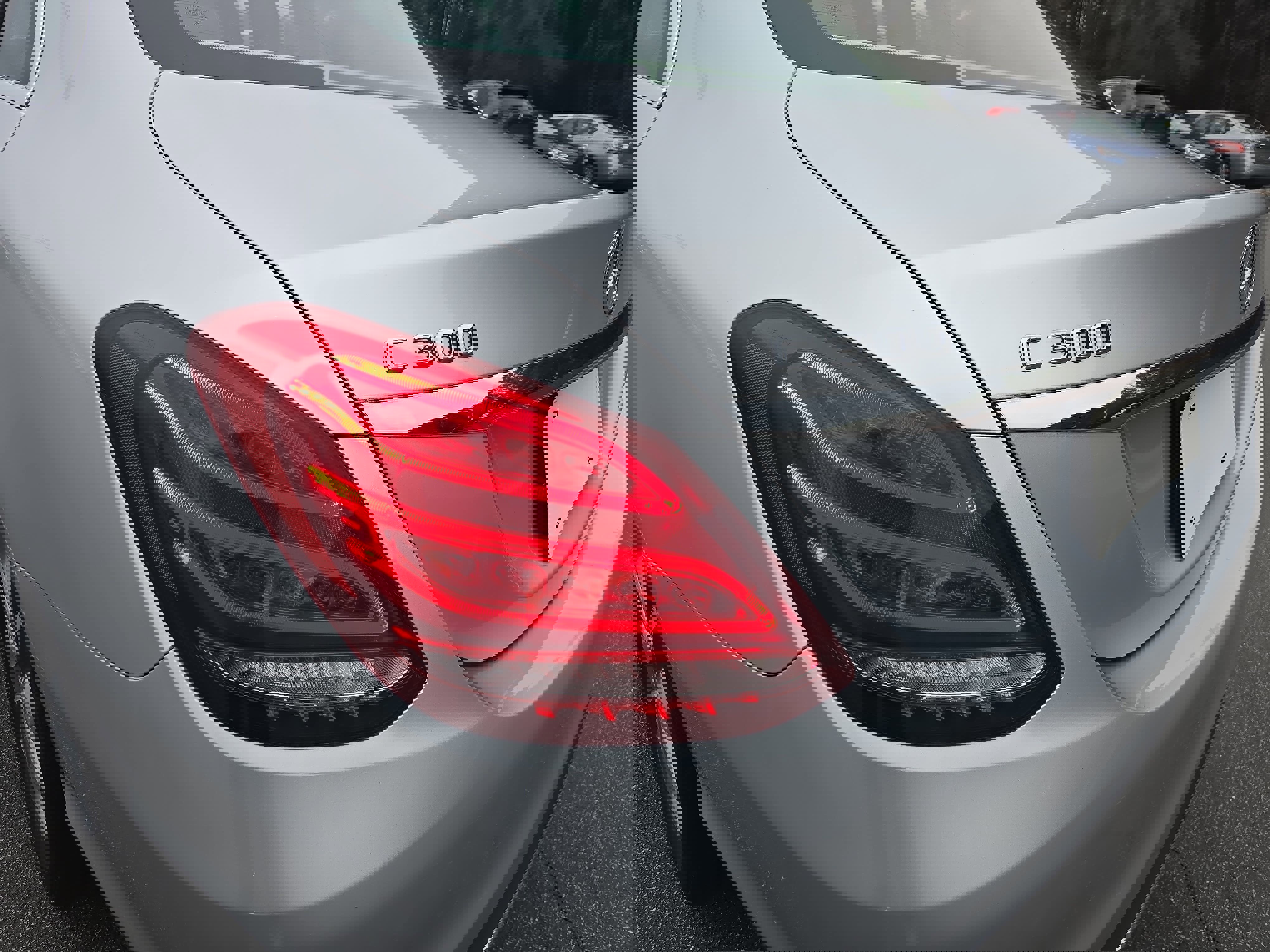 Used 2015 Mercedes-Benz C 300 4MATIC Sedan image 34