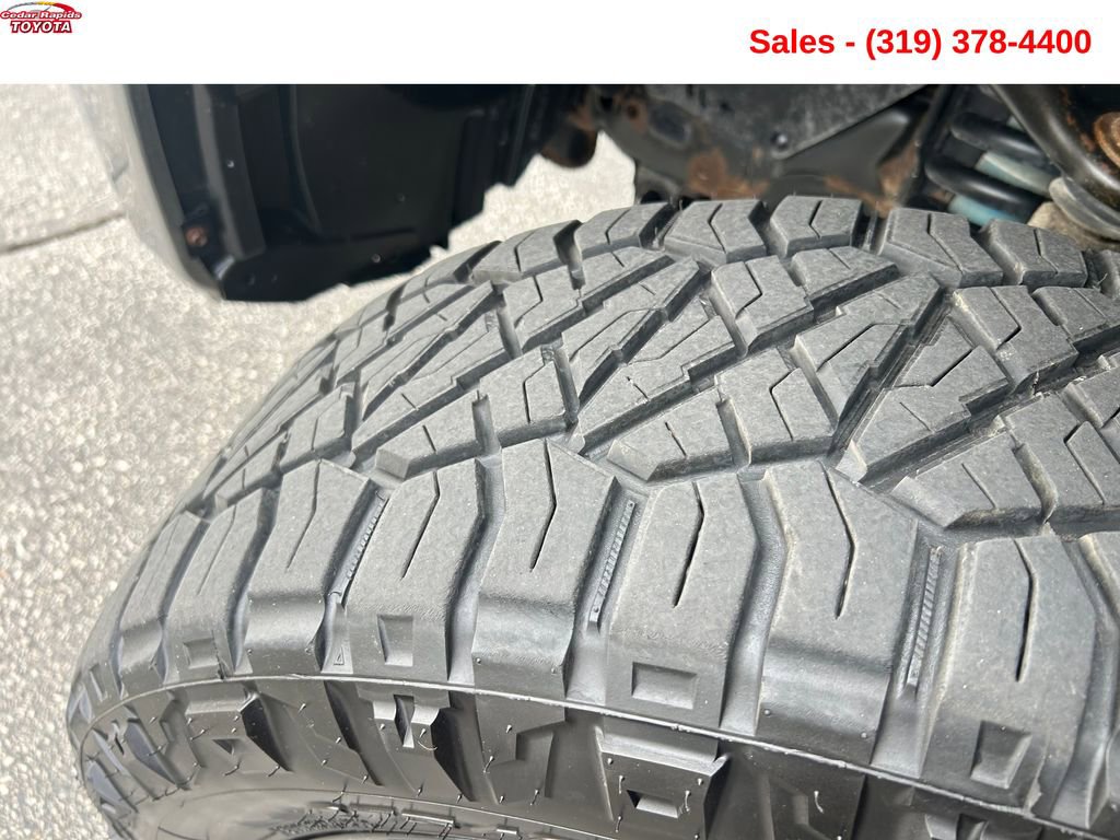 Used 2017 Toyota Tundra SR5 AWD/4WD image 24