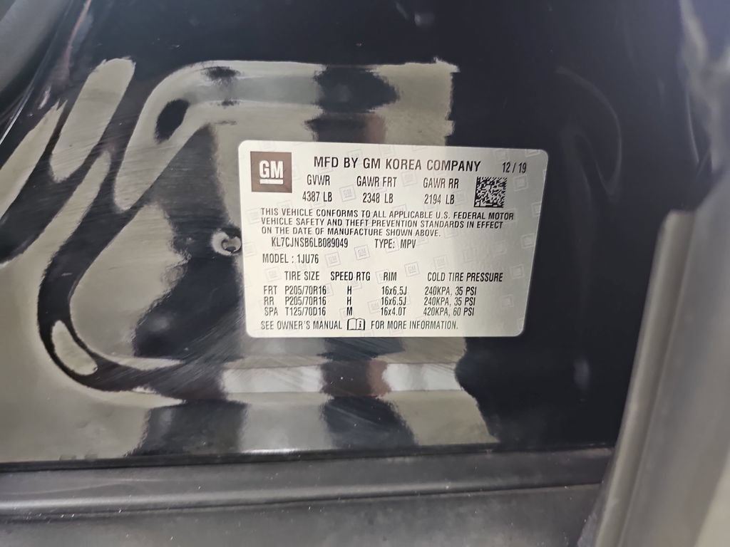 Used 2020 Chevrolet Trax LS w/ Tint and Cruise Package AWD/4WD image 40