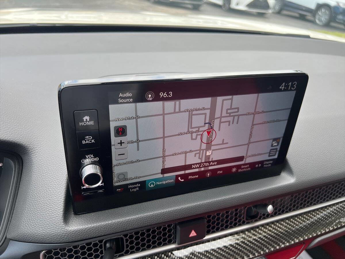 Used 2023 Honda Civic Type R image 17