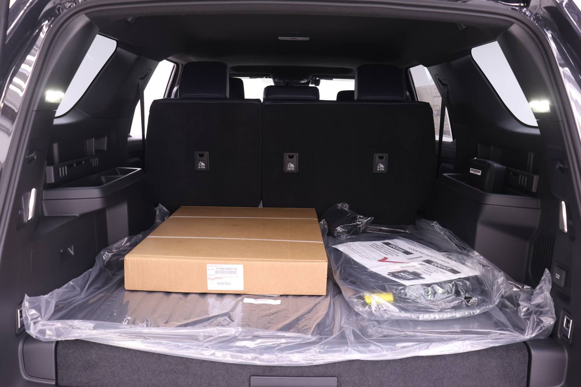 New 2025 Toyota 4Runner 4WD image 13