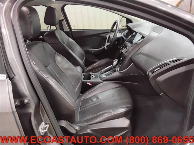 Used 2012 Ford Focus Titanium FWD image 14