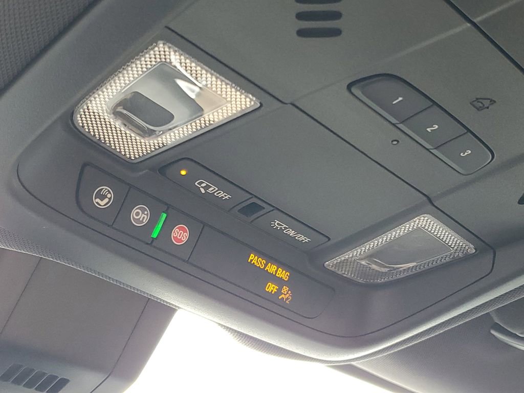 Certified 2023 Chevrolet Equinox Premier image 21