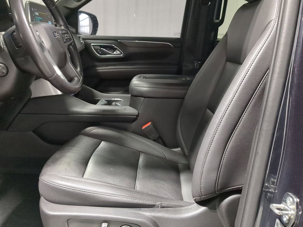 Used 2023 Chevrolet Tahoe Z71 w/ Luxury Package image 30