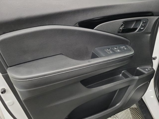 Certified 2023 Honda Passport Elite image 23