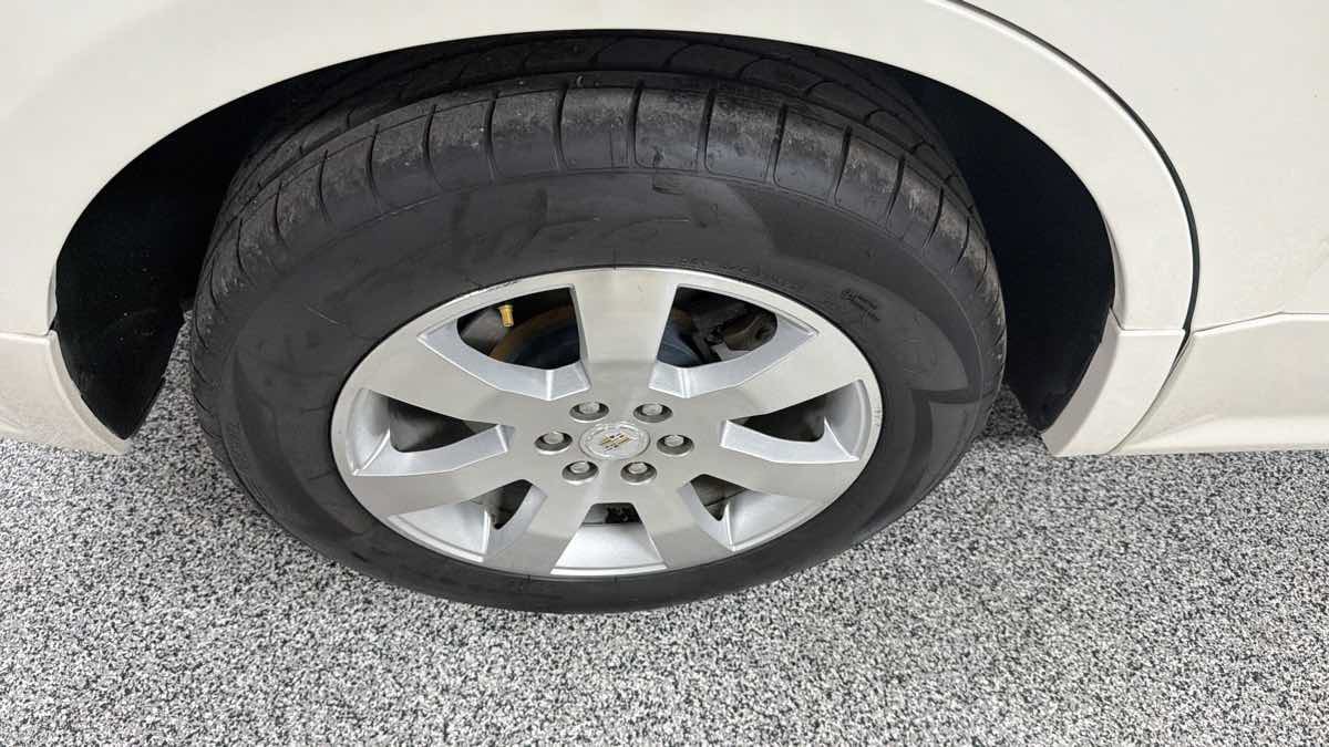 Used 2007 Cadillac SRX RWD image 31