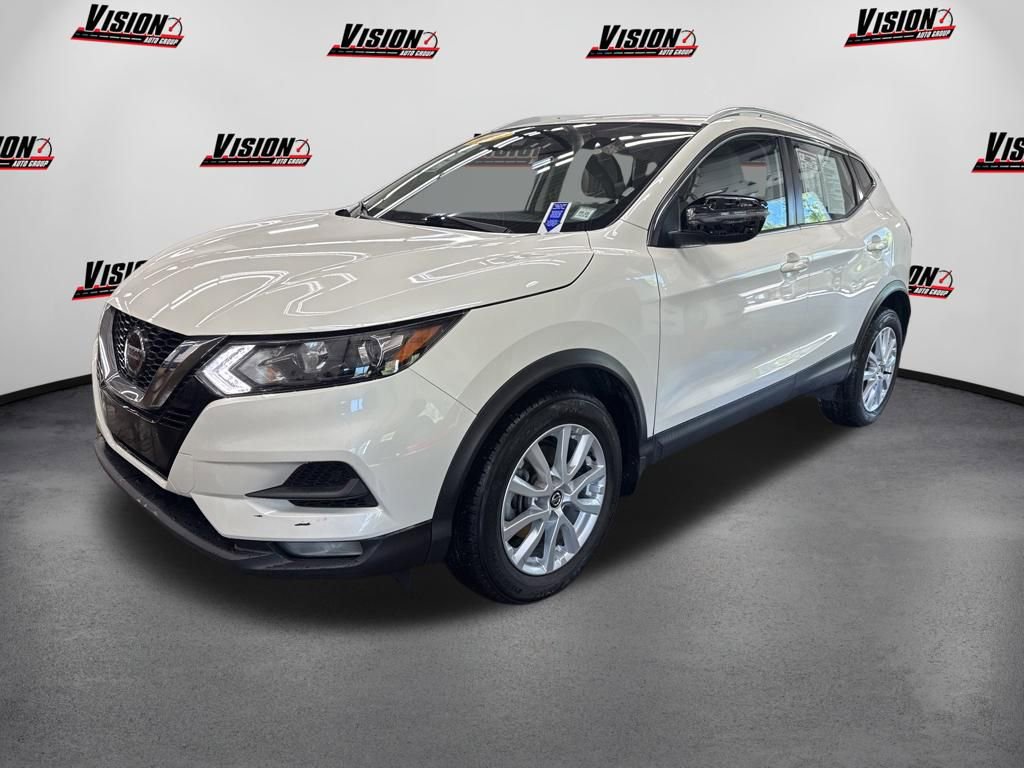 Used 2020 Nissan Rogue Sport SV w/ All-Weather Package AWD/4WD image 1