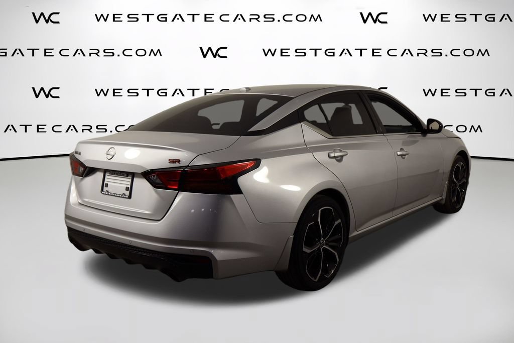 Used 2024 Nissan Altima 2.5 SR FWD image 36