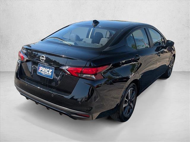 Used 2025 Nissan Versa SV image 5