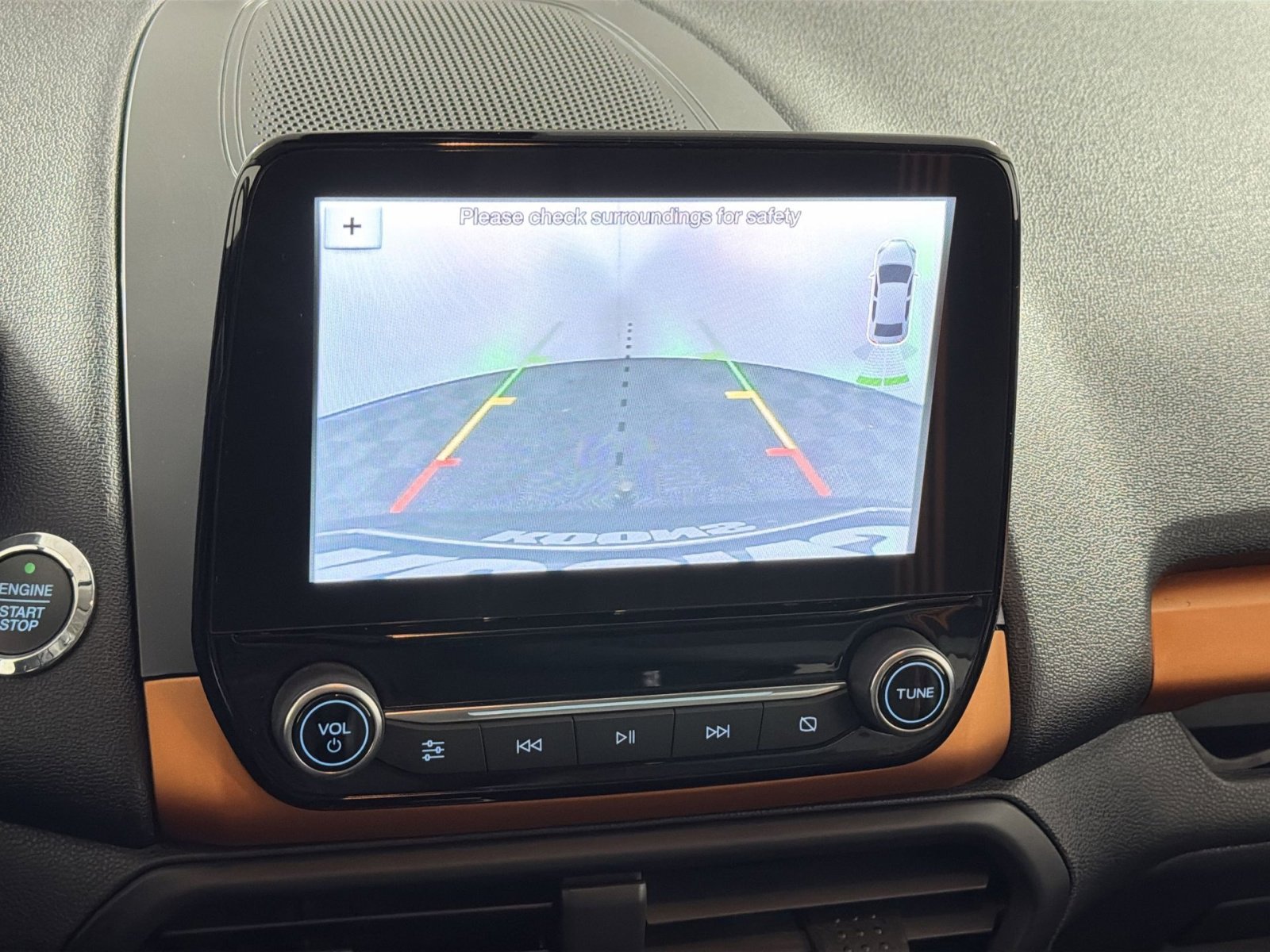 Used 2018 Ford EcoSport SES image 19