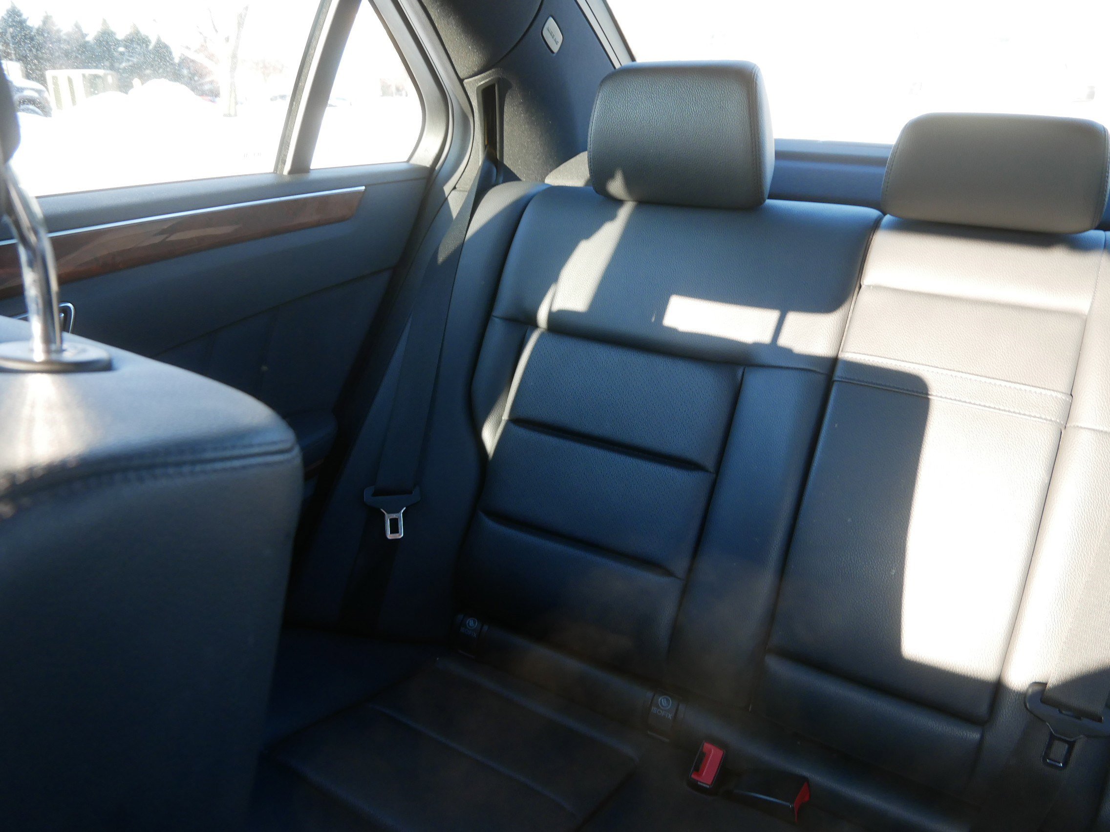 Used 2013 Mercedes-Benz E 350 4MATIC Sedan image 12