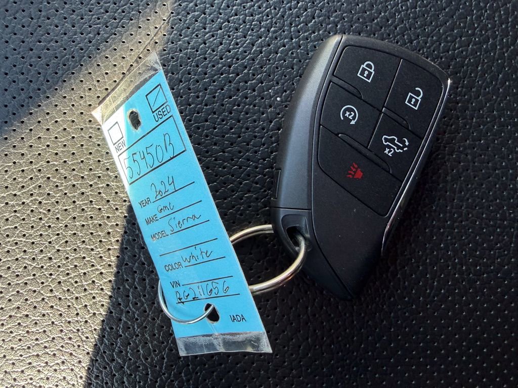 Used 2024 GMC Sierra 1500 Denali w/ Denali Reserve Package image 30