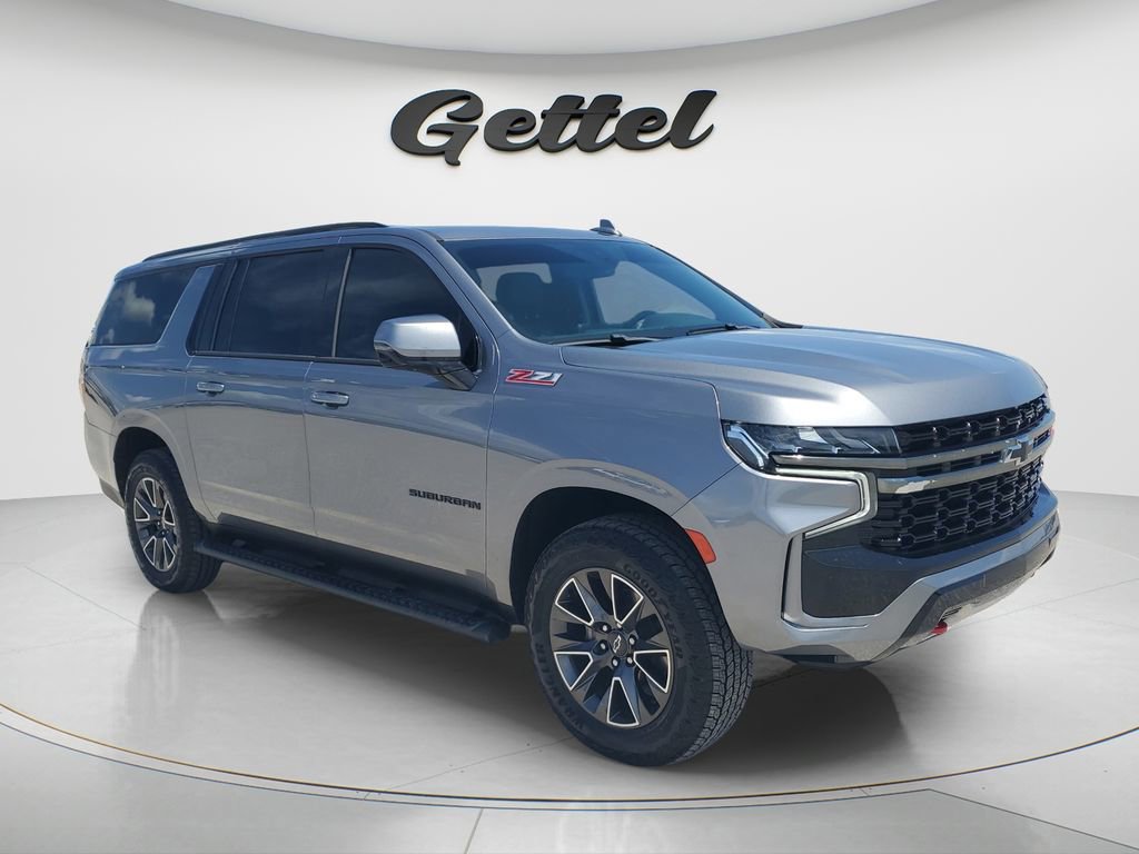 Used 2022 Chevrolet Suburban Z71 w/ Z71 Off-Road Package AWD/4WD image 3
