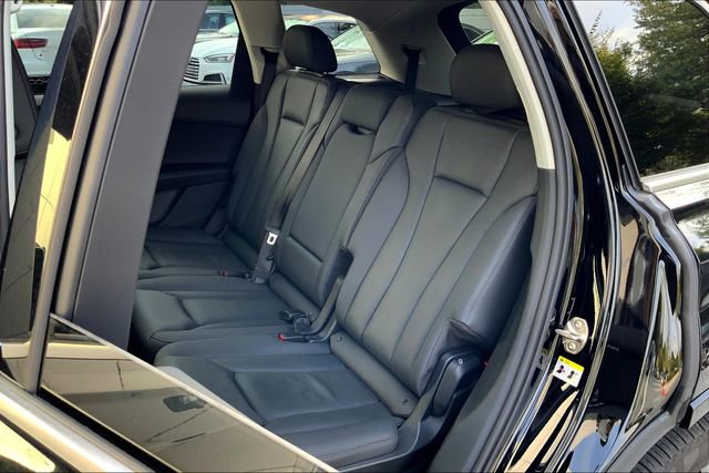 Used 2021 Audi Q7 3.0T Premium Plus image 20