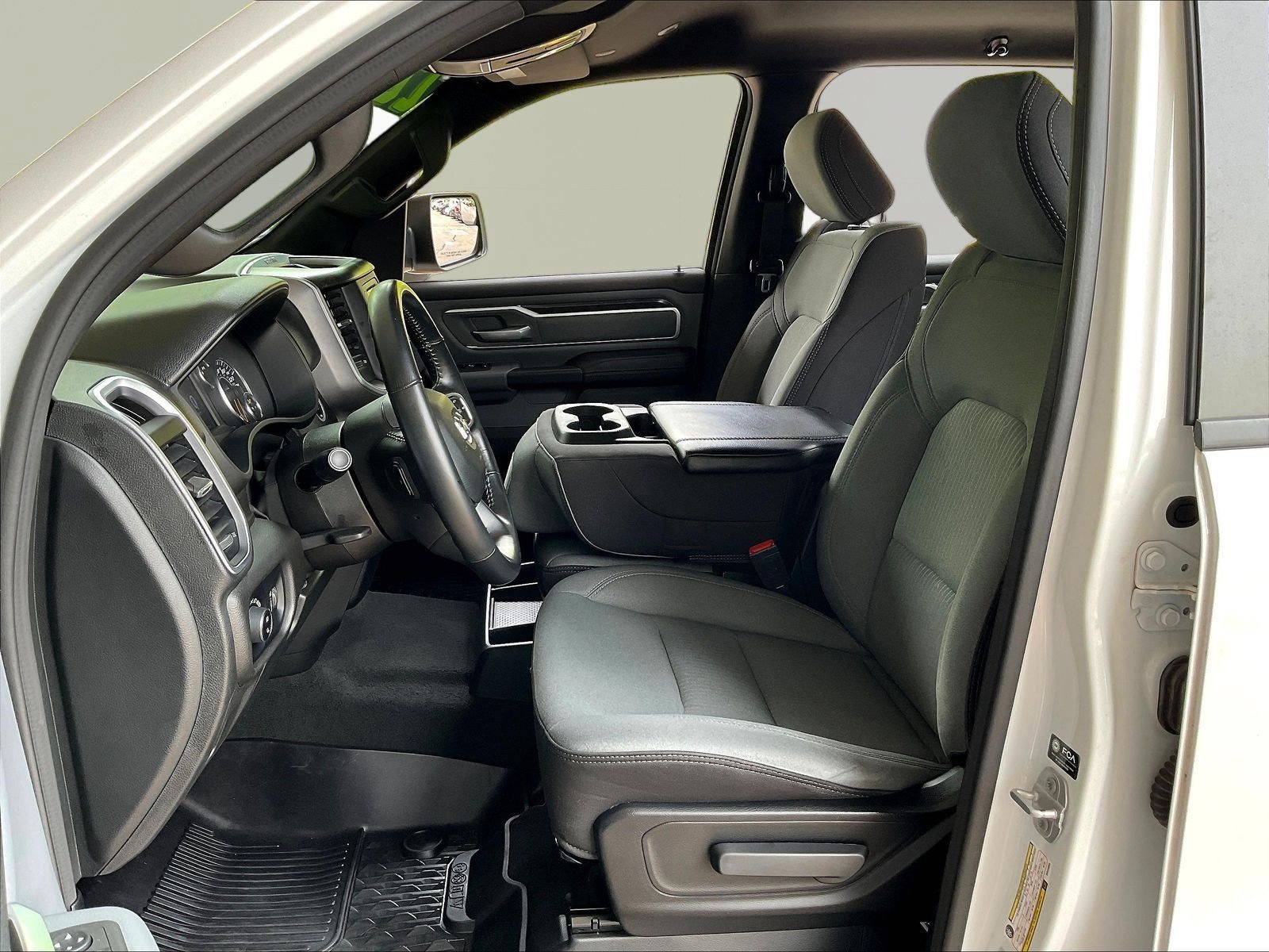 Used 2022 RAM 1500 Big Horn AWD/4WD image 21