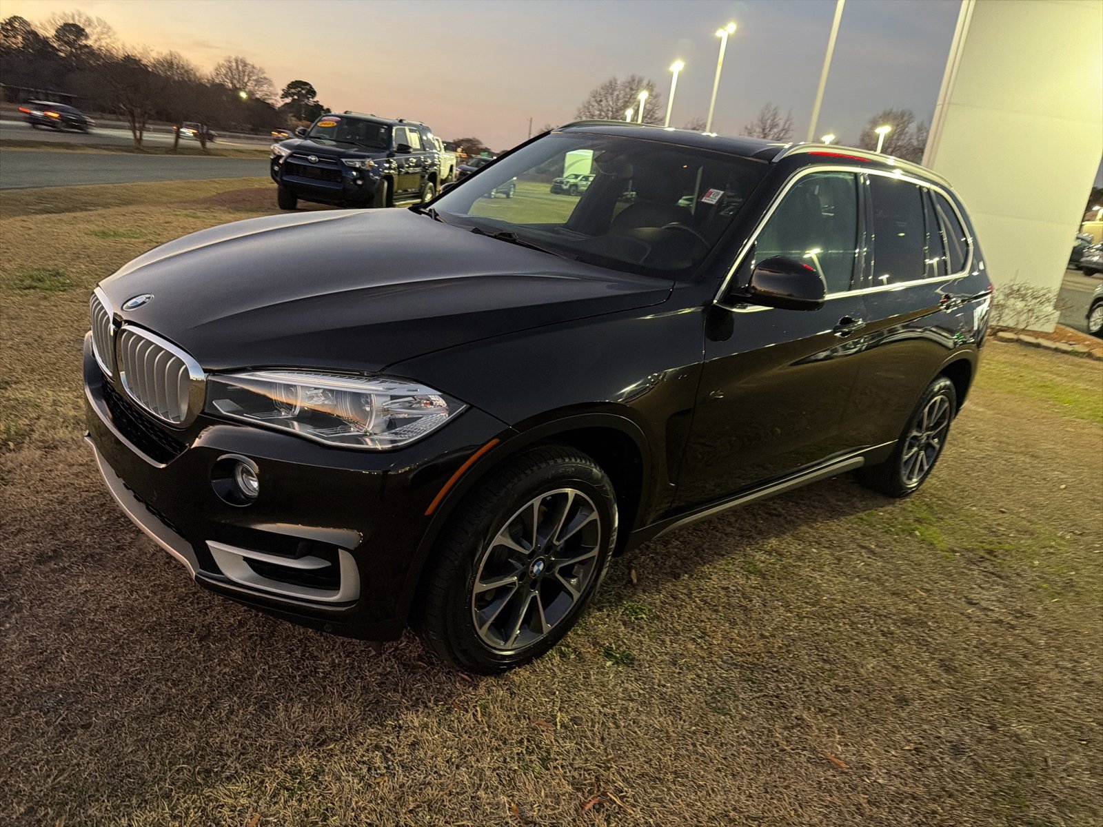 Used 2018 BMW X5 xDrive35d image 2