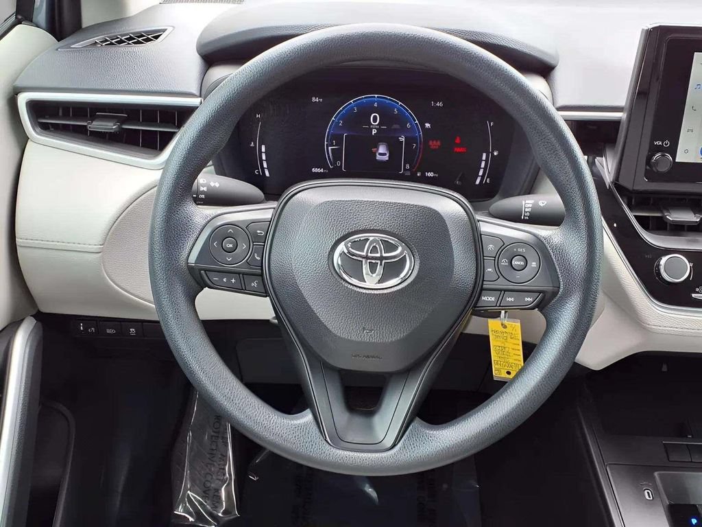 Used 2026 Toyota Corolla Cross L FWD image 19