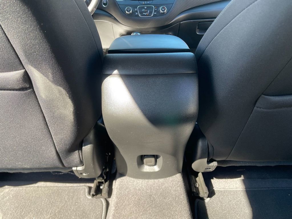 Used 2020 Chevrolet Malibu LS image 27