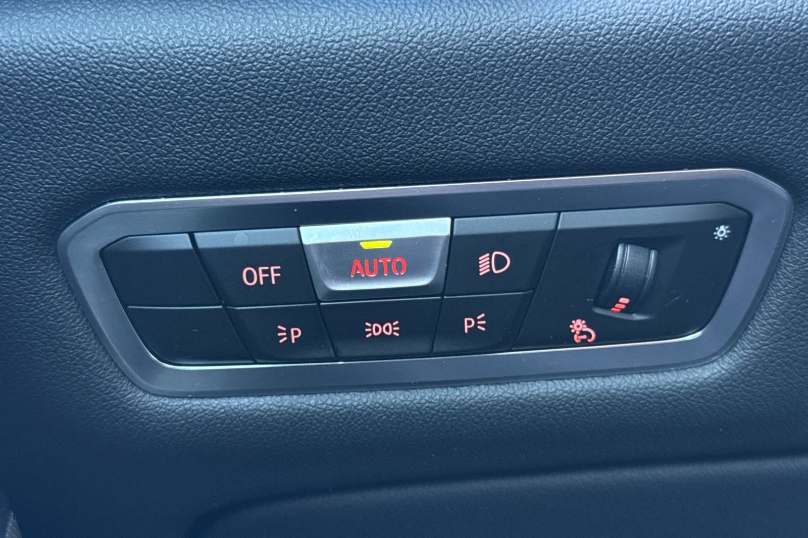 Certified 2023 BMW X5 xDrive45e w/ M Sport Package image 35