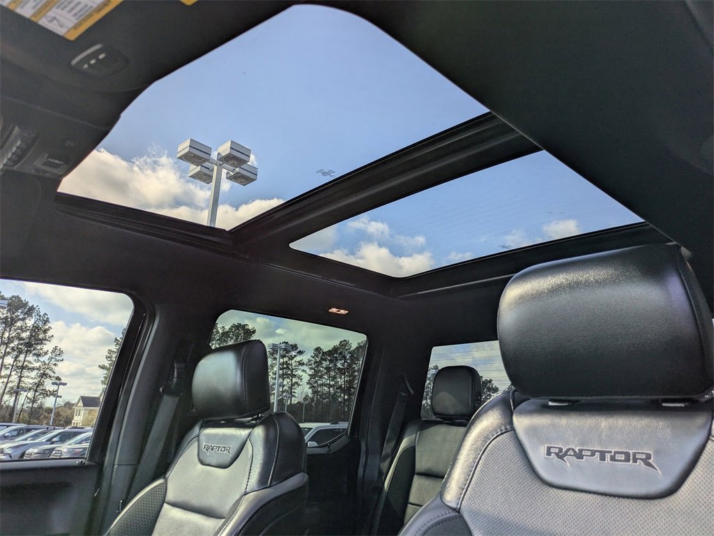 Used 2020 Ford F150 Raptor w/ Equipment Group 802A Luxury image 21