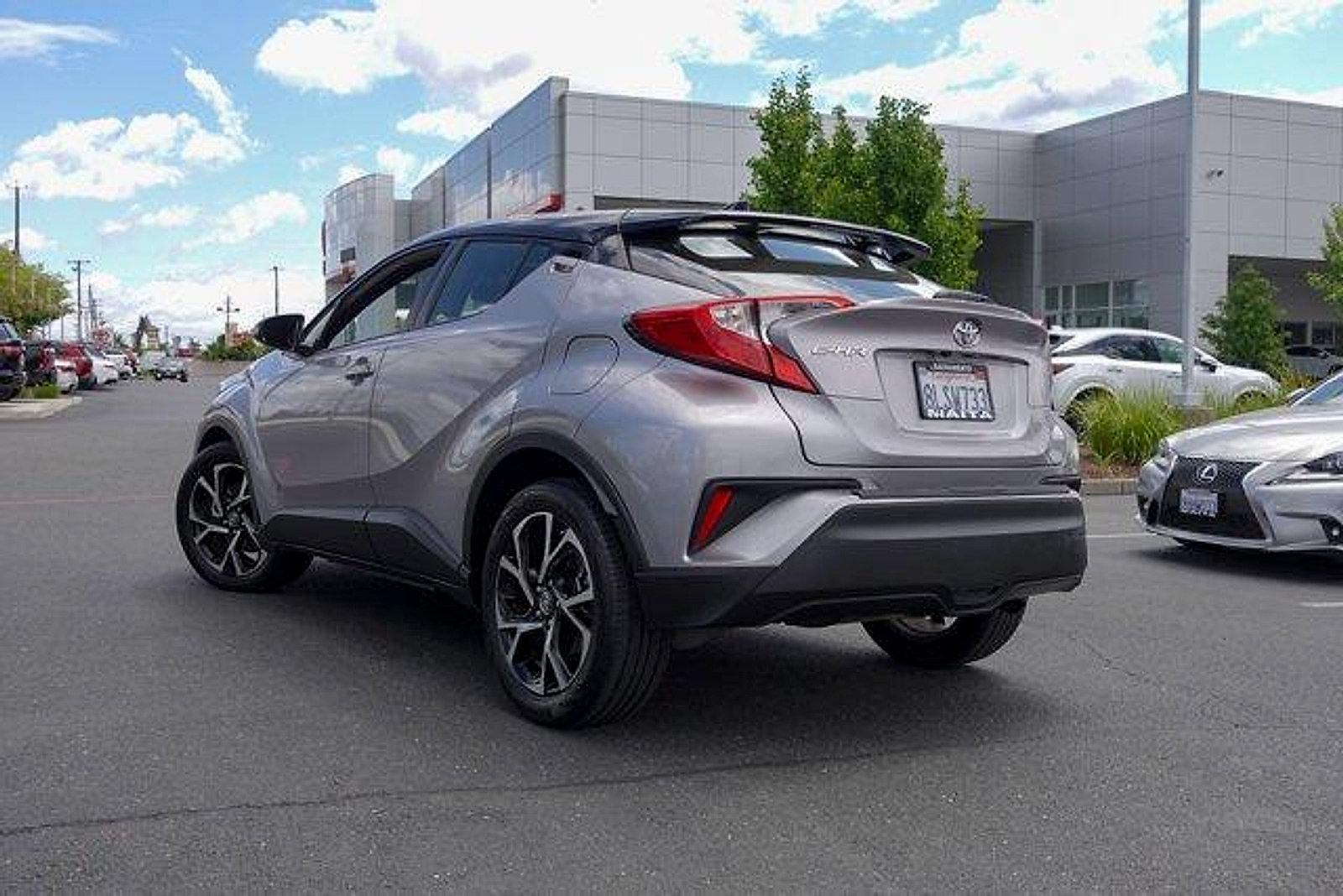 Certified 2019 Toyota C-HR XLE FWD image 7