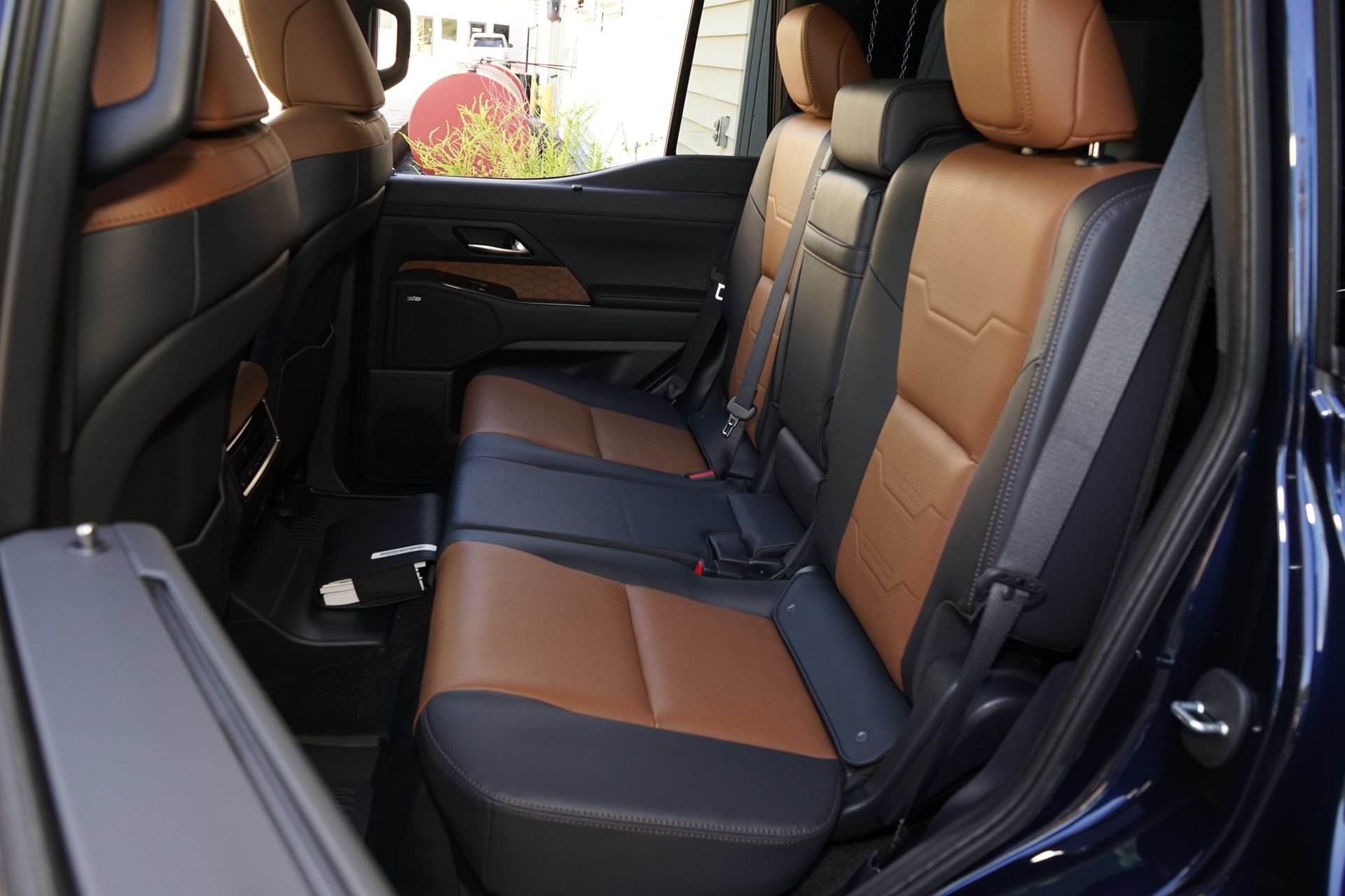 Used 2026 Lexus GX 550 w/ Cold Area Package AWD/4WD image 17