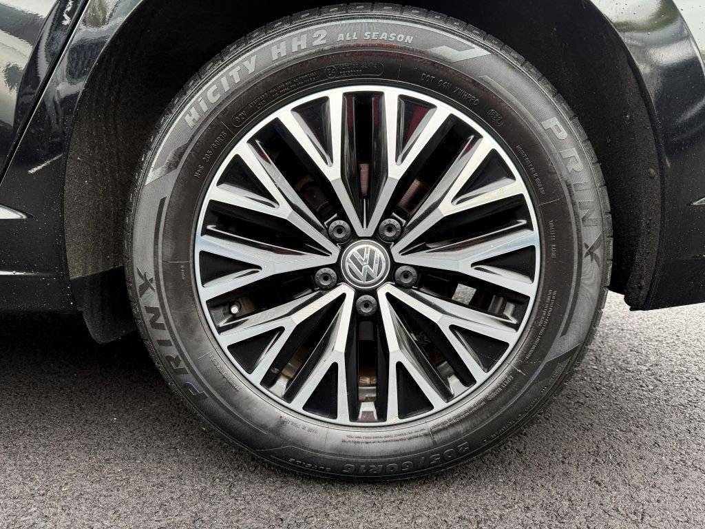 Used 2020 Volkswagen Jetta SE FWD image 4