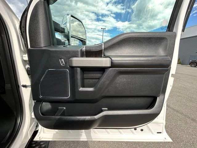 Used 2018 Ford F150 Platinum w/ FX4 Off-Road Package AWD/4WD image 43