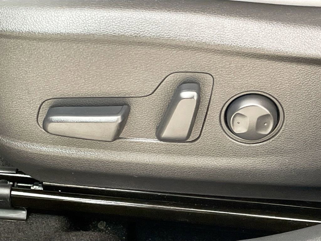 Used 2023 Hyundai Kona SEL w/ Cargo Package image 23