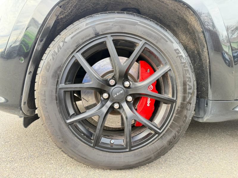 Used 2018 Jeep Grand Cherokee SRT image 36