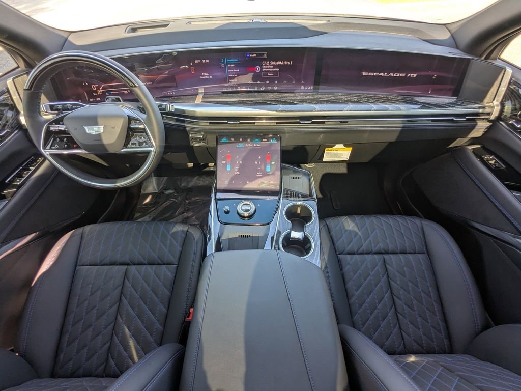 New 2025 Cadillac Escalade IQ Sport 1 w/ LPO, ONYX Package image 15