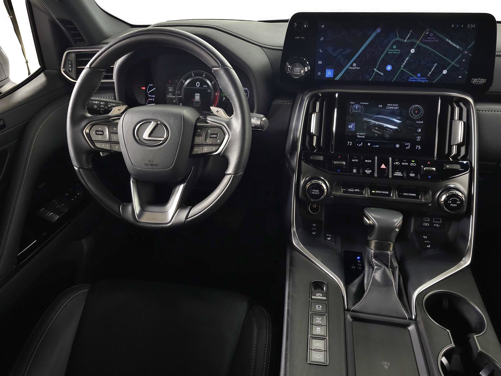 Used 2024 Lexus LX 600 4WD w/ Appearance Package image 21