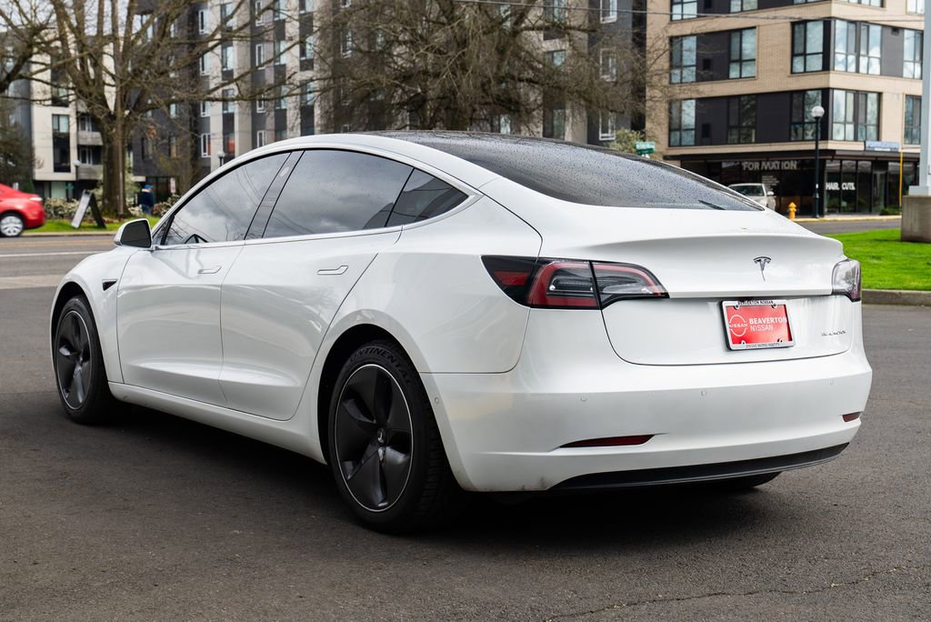 Used 2020 Tesla Model 3 Long Range image 4