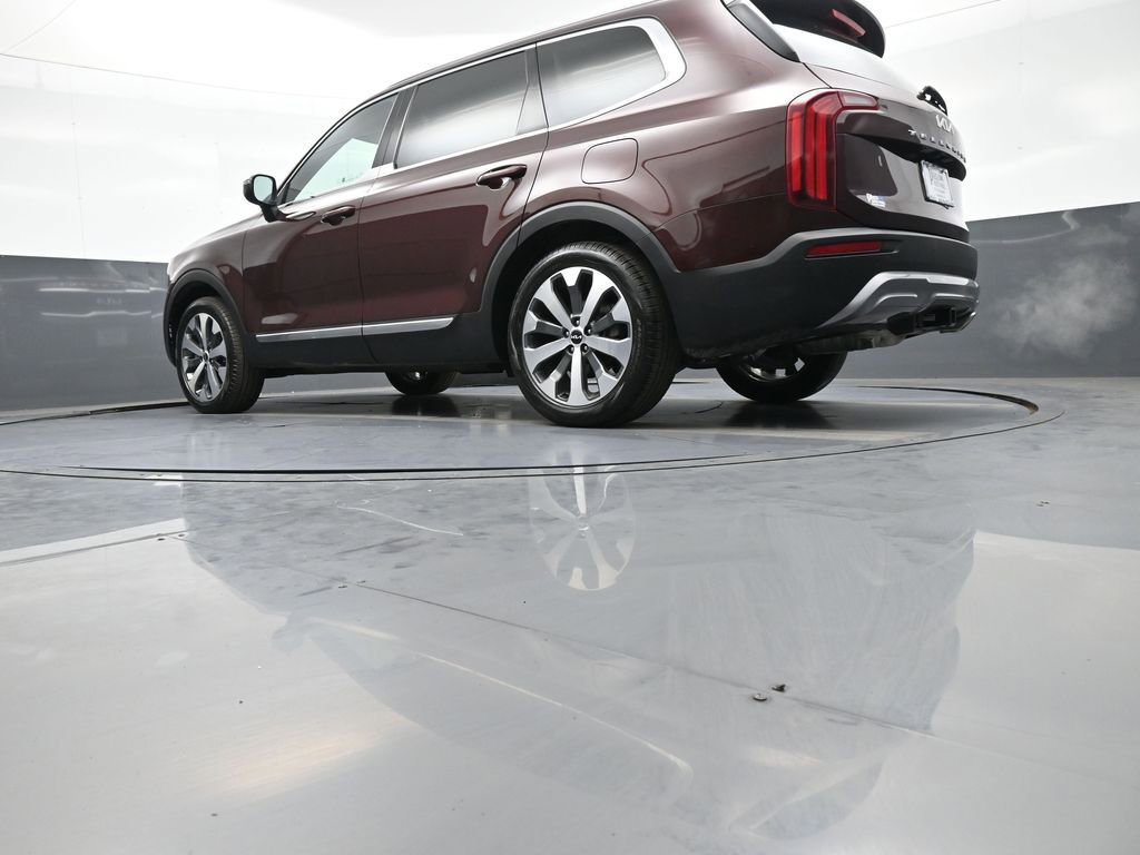 Certified 2022 Kia Telluride EX w/ EX Premium Package FWD image 34