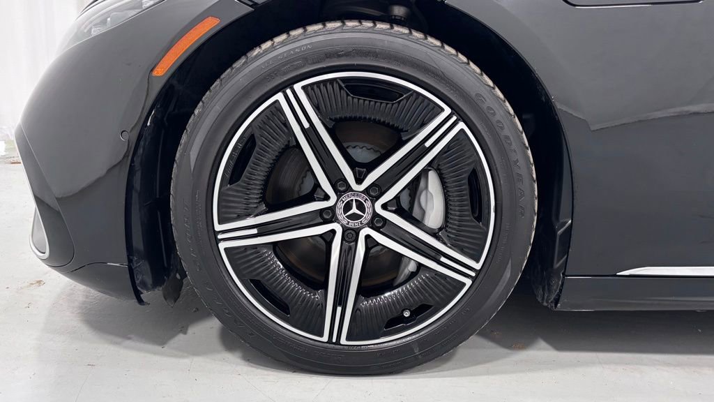 Certified 2023 Mercedes-Benz EQS 580 4MATIC Sedan image 29
