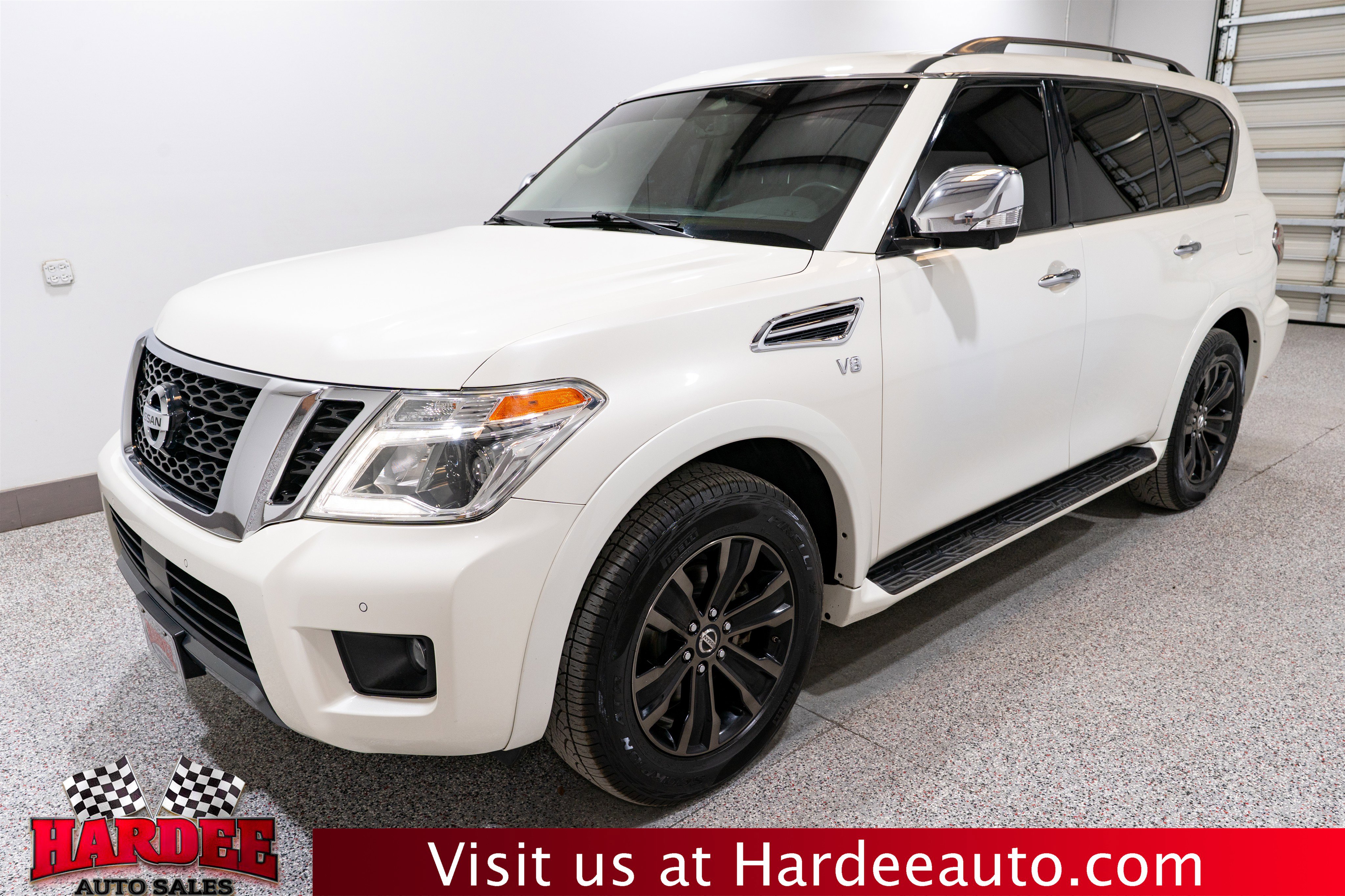 Used 2019 Nissan Armada Platinum w/ Captain's Chairs Package RWD video 2