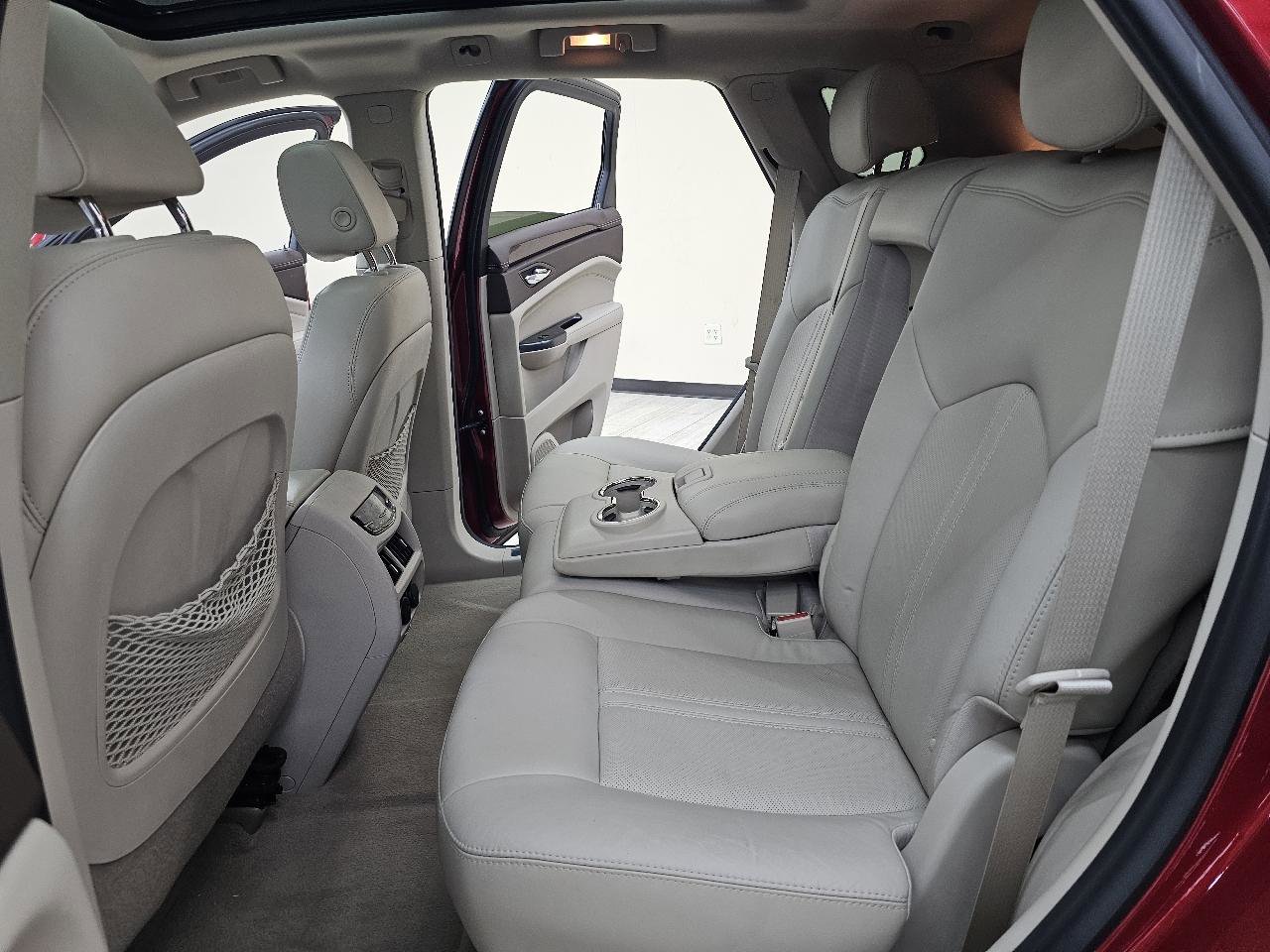 Used 2015 Cadillac SRX Premium w/ Driver Assist Package image 25