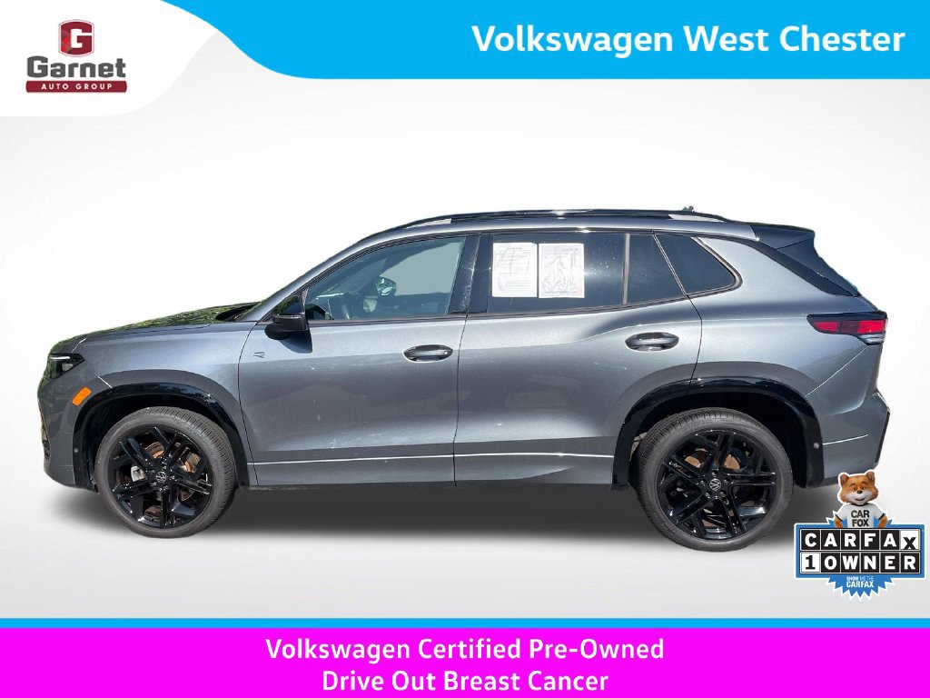 Certified 2025 Volkswagen Tiguan SE R-Line AWD/4WD image 2