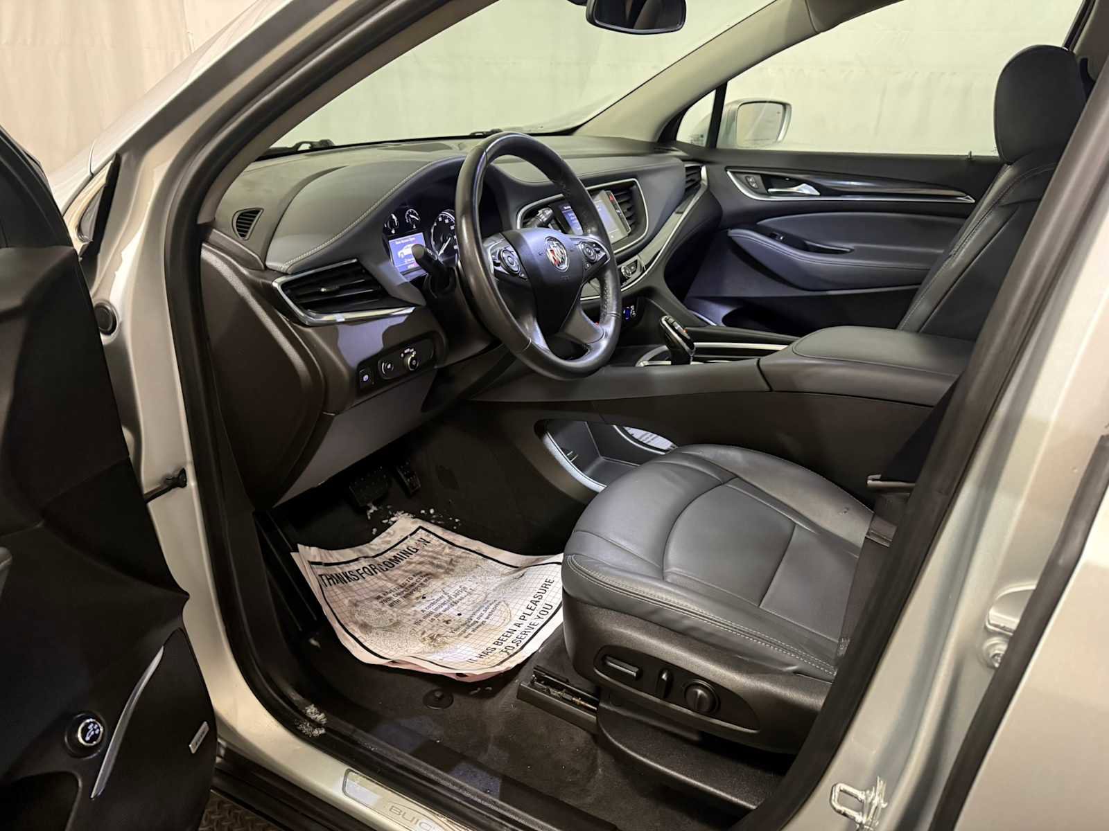 Used 2020 Buick Enclave Essence w/ Sound and Sites Package image 19