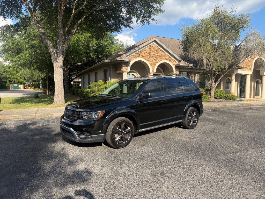 Used 2018 Dodge Journey Crossroad AWD/4WD image 3