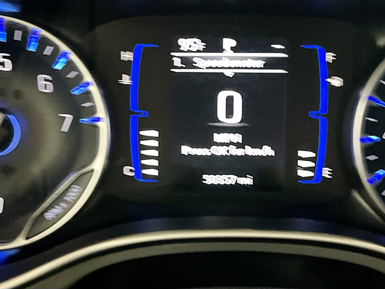 Used 2020 Chrysler Pacifica Touring w/ S Appearance Package image 8