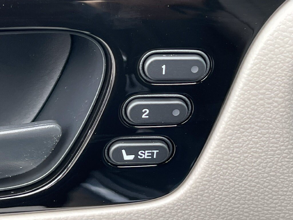 New 2027 Honda Odyssey Touring image 16