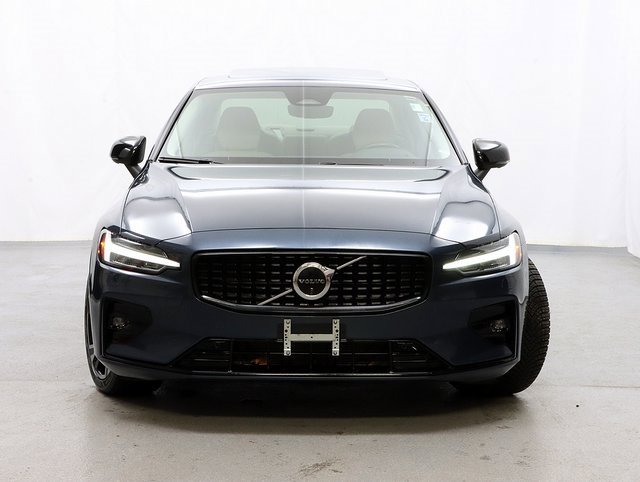 Used 2023 Volvo S60 B5 Plus w/ Climate Package image 5