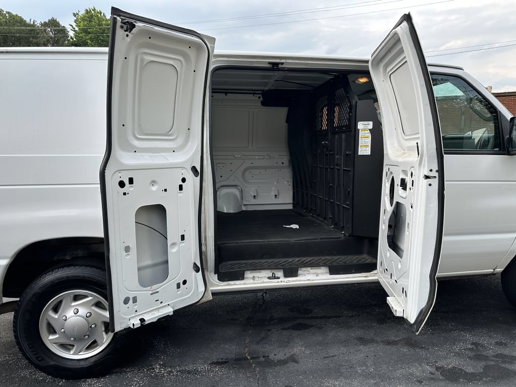 Used 2011 Ford E-250 and Econoline 250 w/ PWR Group RWD image 29