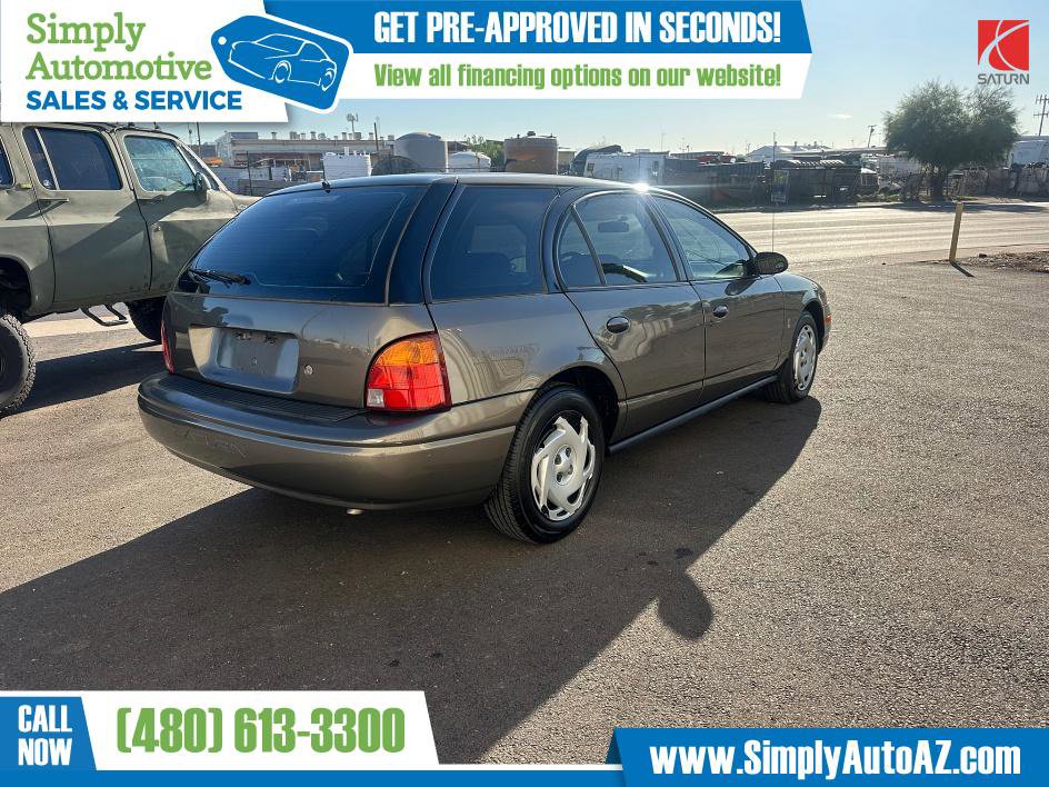 Used 2001 Saturn S-Series SW2 image 9
