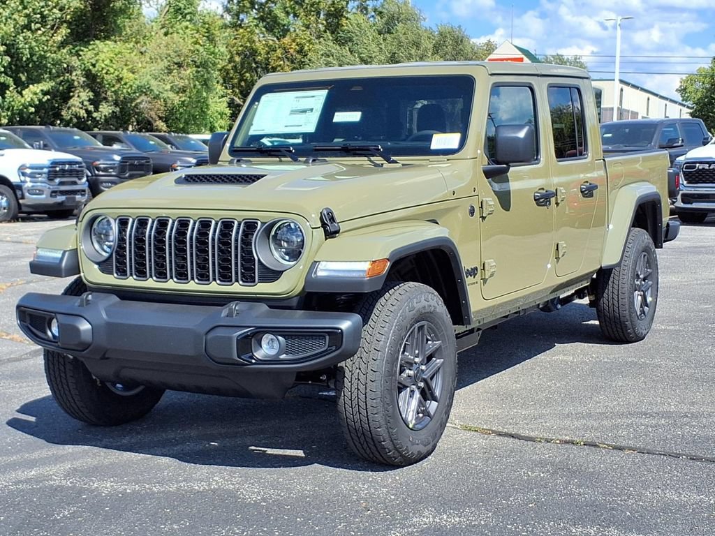 New 2026 Jeep Gladiator Sport AWD/4WD image 2